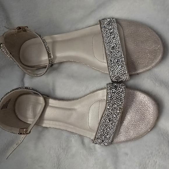 Rose Gold Block Heel - Picture 1 of 4